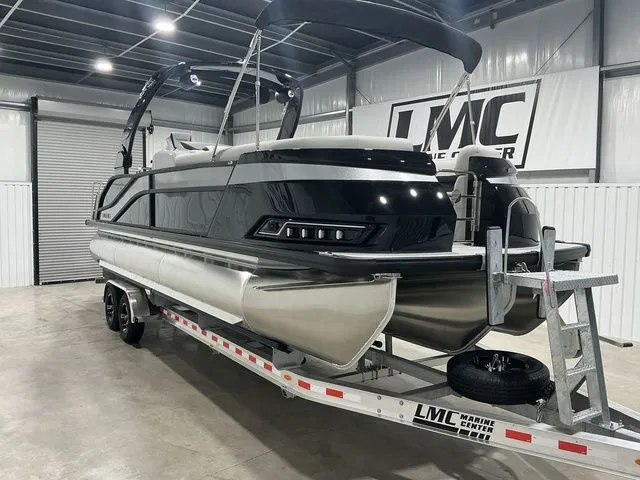 Slide: The Image of Harris Grand Mariner 250 SLDH 2026 - 4