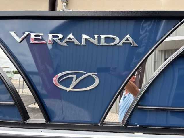 Slide: The Image of Veranda VP25RC 2024 - 5