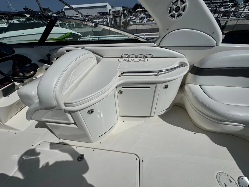 Slide: The Image of Sea Ray 290 SLX 2007 - 16