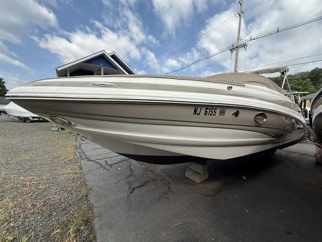 Slide: The Image of Crownline Boats Eclipse E6 2016 - 3