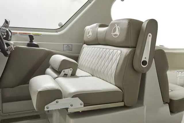 Slide: The Image of Finseeker 260 DC 2025 - 21