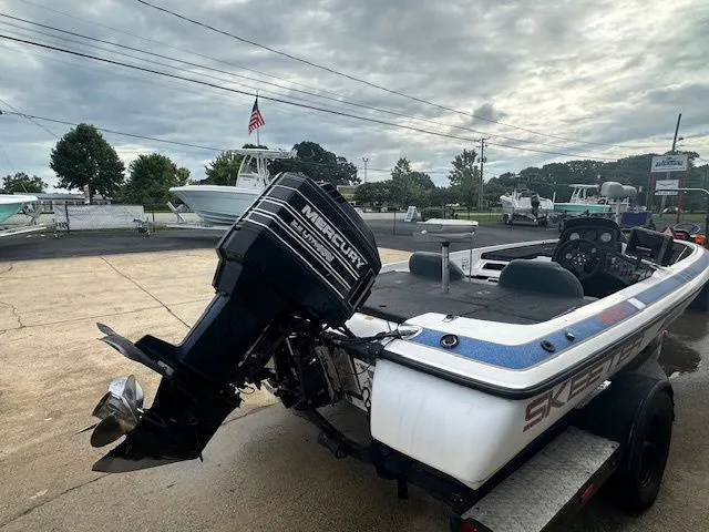 Slide: The Image of Skeeter ZX190 1995 - 3