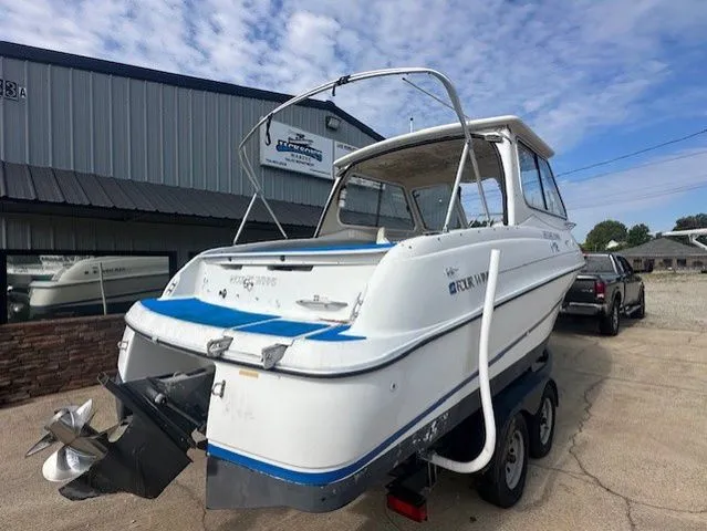 Slide: The Image of Four Winns 243 Coast Runner 1997 - 9