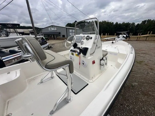 Slide: The Image of Key West 1720 Center Console 2023 - 7