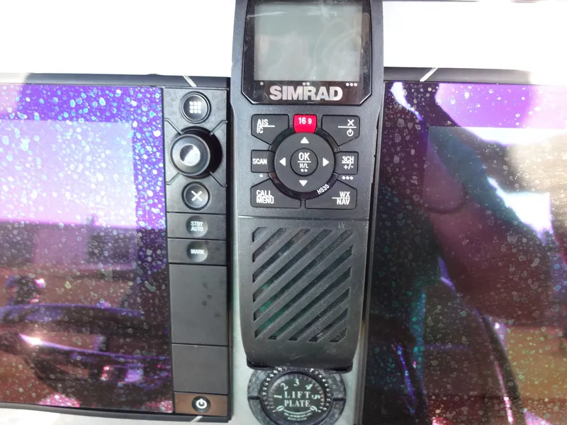 Slide: The Image of Shearwater 27 Carolina 2017 - 135