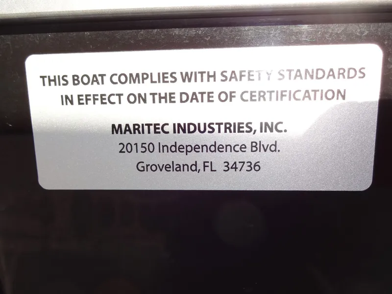 Slide: The Image of Shearwater 27 Carolina 2017 - 140