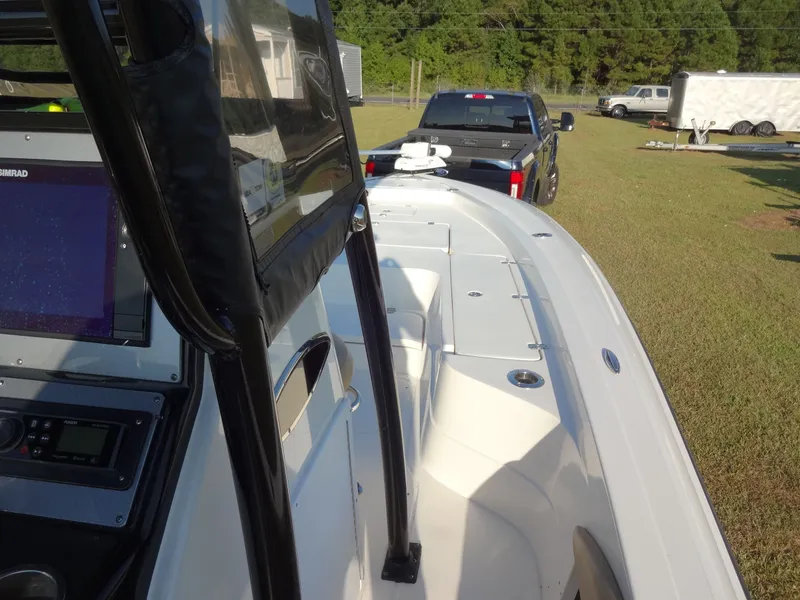 Slide: The Image of Shearwater 27 Carolina 2017 - 52