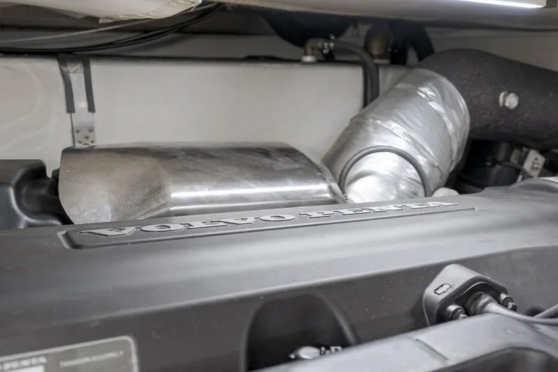 Slide: The Image of Volvo Penta engine in 2015 Azimut Fly 50 yacht, showcasing mechanical components. - 46
