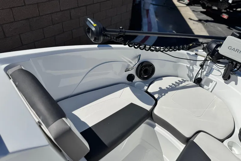 Slide: The Image of Interior of a 2020 Tahoe 500 TF boat with seating and navigation equipment. - 13