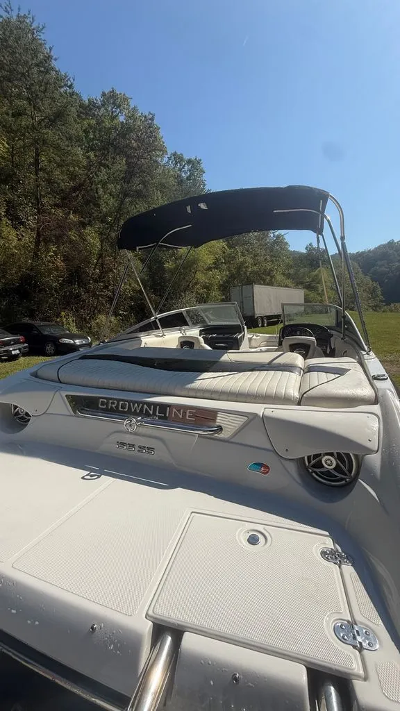 Slide: The Image of Crownline Boats 195 SS 2009 - 10