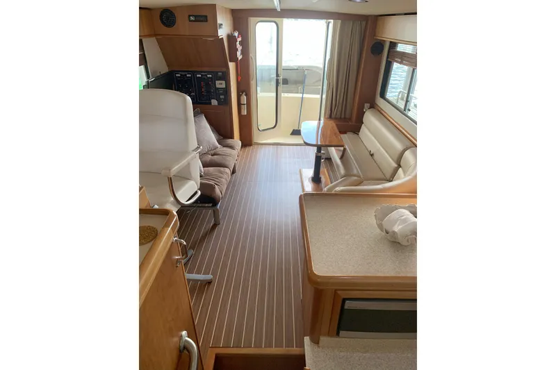 Slide: The Image of Mainship 34 Trawler 2007 - 21