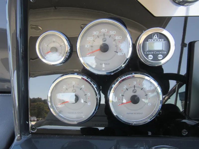 Slide: The Image of 2019 Formula 350 CBR - 25