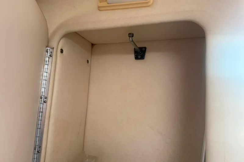 Slide: The Image of Interior cabin detail of 2006 Sea Ray 270 Amberjack boat. - 27