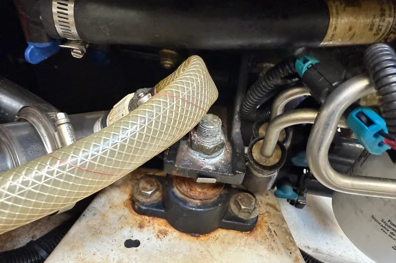 Slide: The Image of Engine compartment wiring and fluid level sensor in a 2006 Sea Ray 270 Amberjack boat. - 73