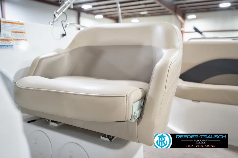 Slide: The Image of Beige seating on 2017 Hurricane SunDeck Sport 202 OB boat, indoor showroom. - 44