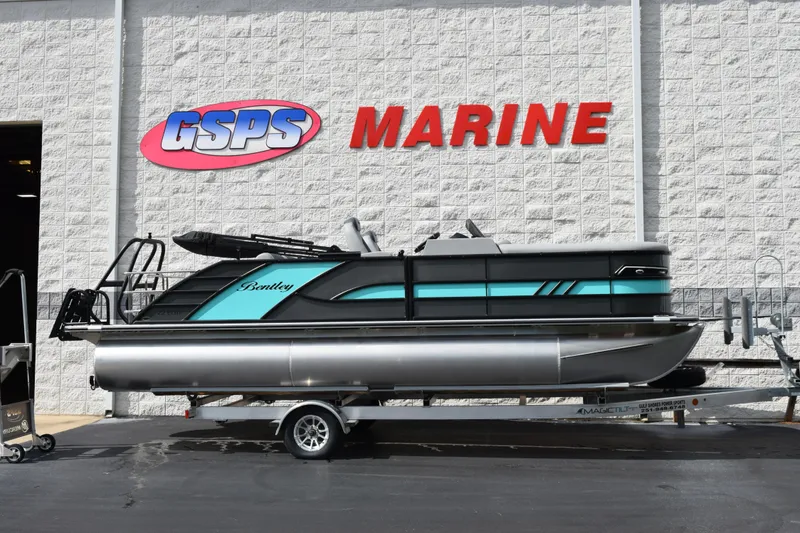 The Image of 2026 Bentley Pontoons Elite 223 Swingback at GSPS Marine dealership. - 1