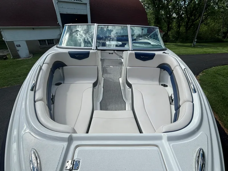 Slide: The Image of Interior view of 2017 Chaparral Vortex 223 VR boat. - 6