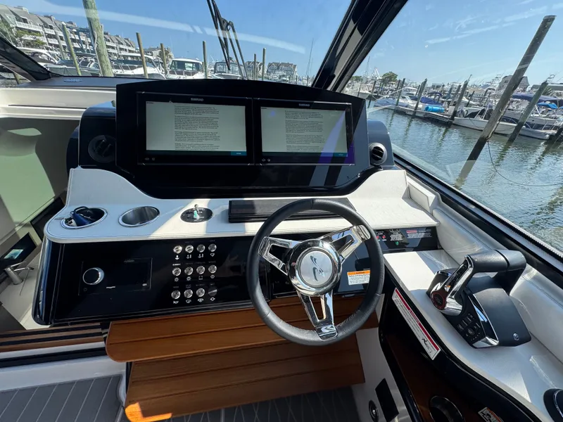 Slide: The Image of Sea Ray Sundancer 370 Outboard 2025 - 26
