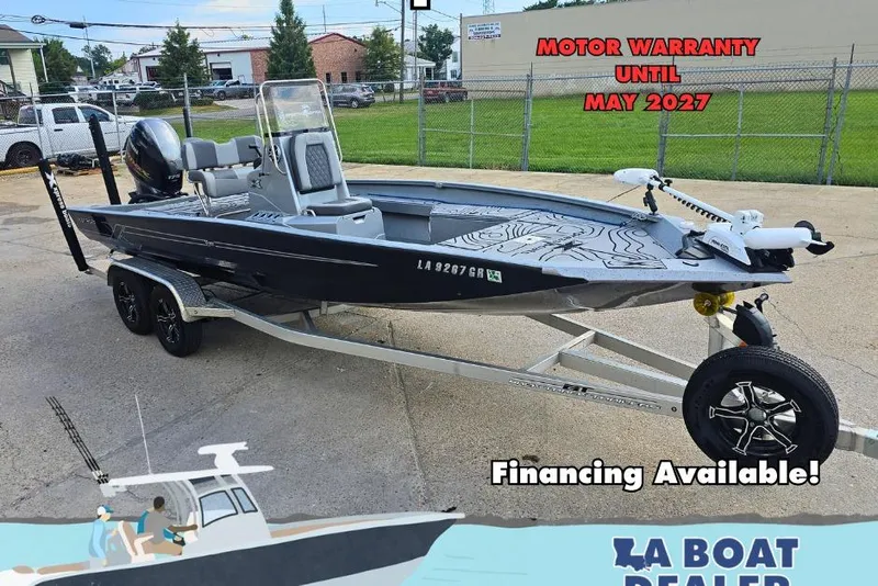 The Image of 2024 Xpress H22B Bay boat with motor warranty until May 2027, financing available. - 0