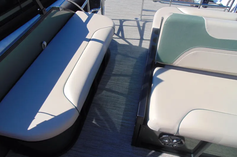 Slide: The Image of Interior seating of 2026 Godfrey SWEETWATER 2286 SFL pontoon boat. - 15