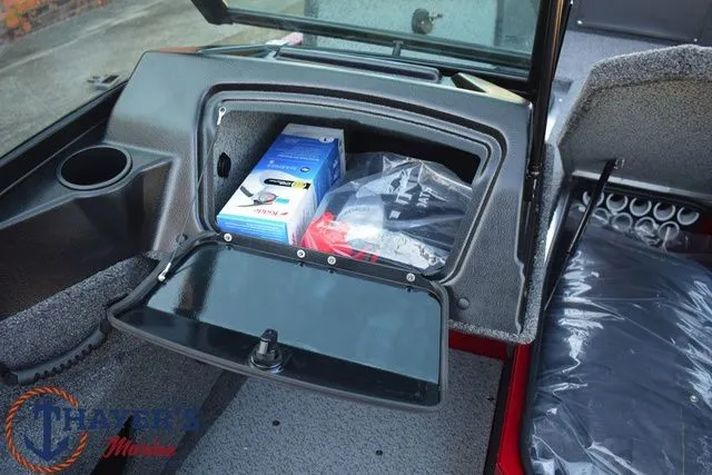 Slide: The Image of Lund 1775 Adventure Sport 2026 - 17