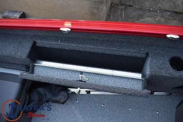 Slide: The Image of Lund 1775 Adventure Sport 2026 - 19