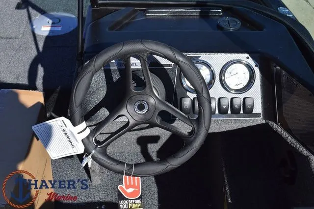 Slide: The Image of Lund 1650 REBEL XL SPORT SE 2026 - 15