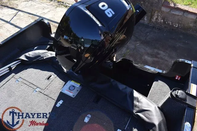 Slide: The Image of Lund 1650 REBEL XL SPORT SE 2026 - 8