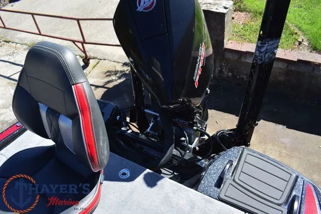 Slide: The Image of Phoenix Bass Boats 920 Elite X 2026 - 10