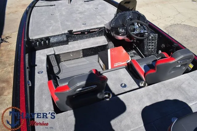 Slide: The Image of Phoenix Bass Boats 920 Elite X 2026 - 12