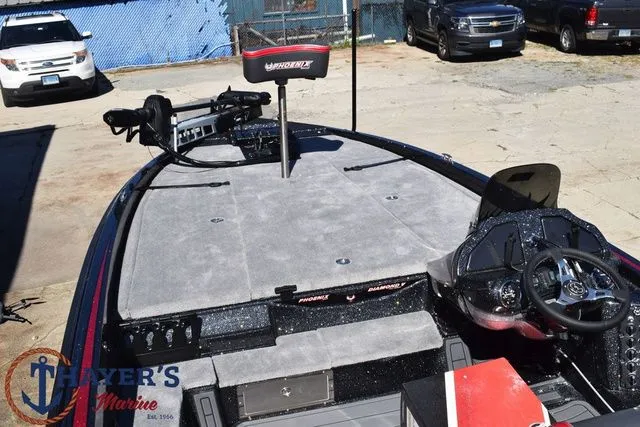 Slide: The Image of Phoenix Bass Boats 920 Elite X 2026 - 13