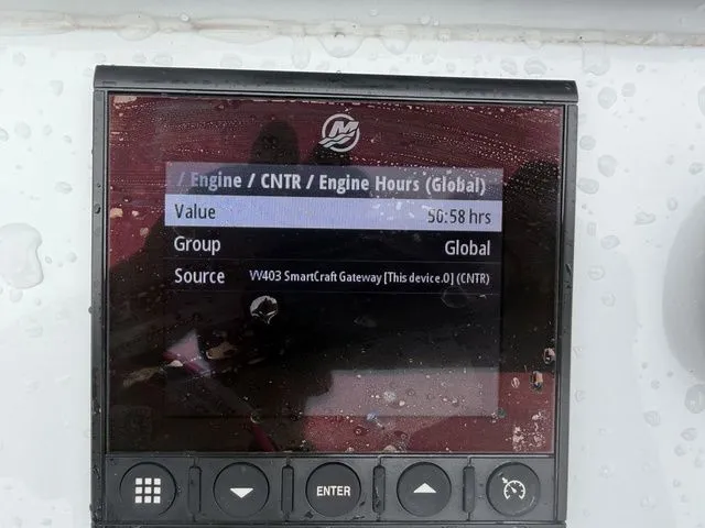 Slide: The Image of Contender 26 Bay 2024 - 11