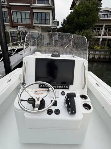 Slide: The Image of Contender 26 Bay 2024 - 5