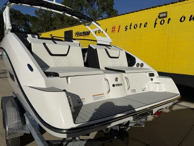 Slide: The Image of Yamaha 222SD 2026 - 11