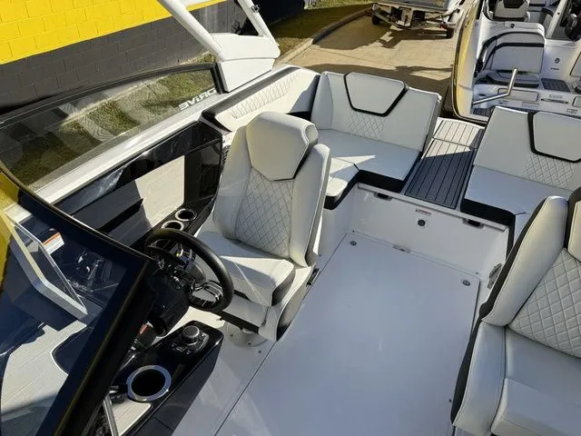 Slide: The Image of Yamaha 222SD 2026 - 29