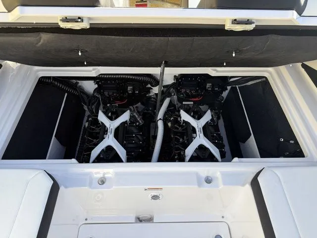 Slide: The Image of Yamaha 222SD 2026 - 34