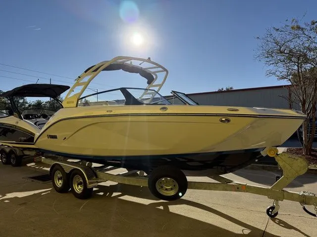 Slide: The Image of Yamaha 222SD 2026 - 7