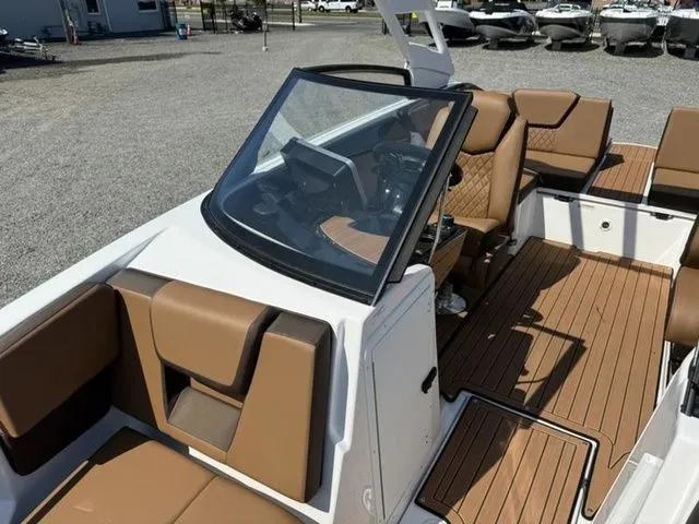 Slide: The Image of Yamaha 222SD 2025 - 10