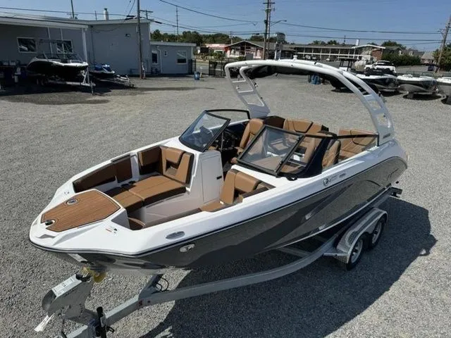 Slide: The Image of Yamaha 222SD 2025 - 3