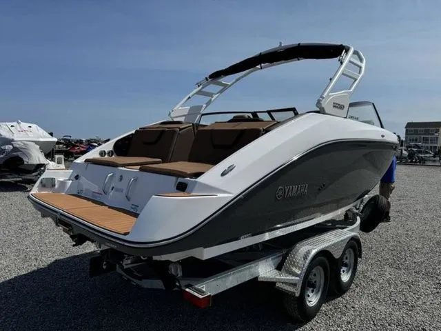 Slide: The Image of Yamaha 222SD 2025 - 4