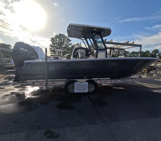 Slide: The Image of Robalo 266 Cayman 2023 - 4