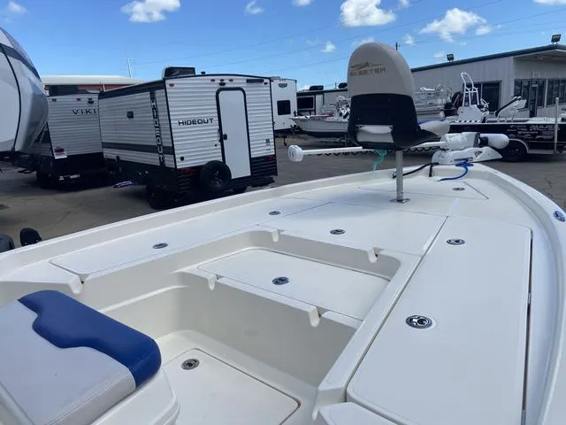 Slide: The Image of Skeeter SX240 2013 - 4