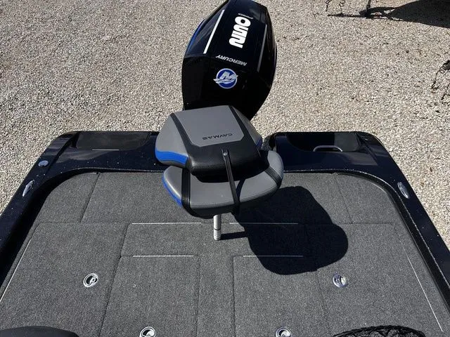 Slide: The Image of Caymas CX 20 2021 - 14