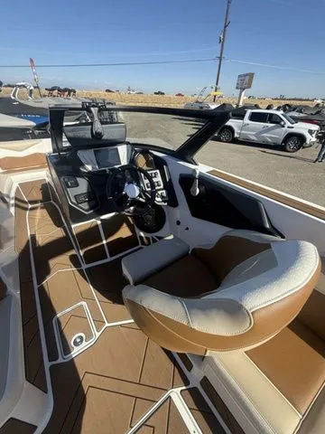 Slide: The Image of Supreme S240 2026 - 6