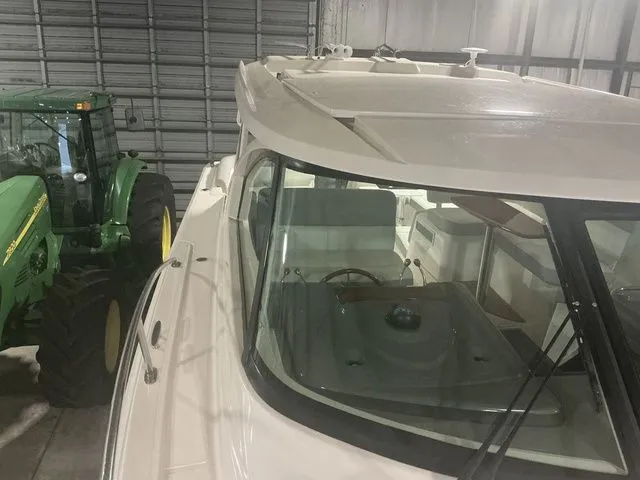 Slide: The Image of Tiara 31 TIARA 2018 - 28