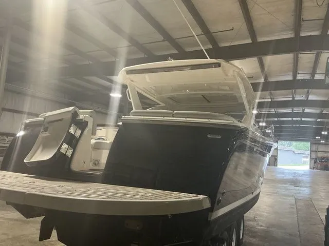 Slide: The Image of Tiara 31 TIARA 2018 - 3