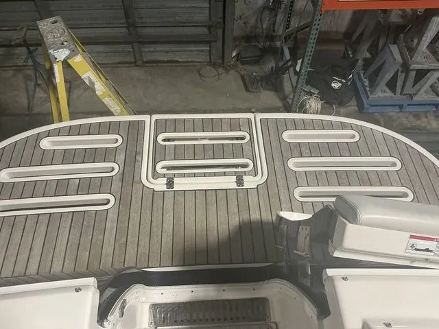 Slide: The Image of Tiara 31 TIARA 2018 - 33