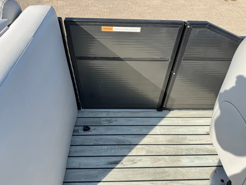 Slide: The Image of Crest 200 Pontoon with 115HP Yamaha Fourstroke EFI 2017 - 18