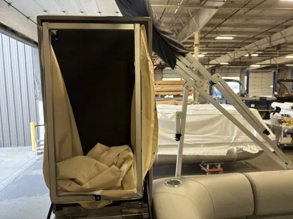 Slide: The Image of Bennington 21SL 2026 - 4