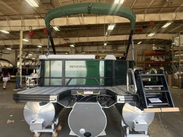 Slide: The Image of Bennington 21SL 2026 - 10